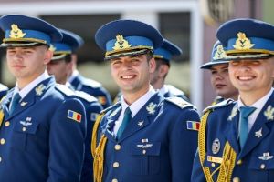 Activităţi de recrutare pentru cele 1384 de locuri disponibile în învăţământul postliceal militar