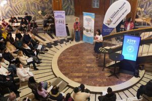 FOTO. Sesiuni de instruire pentru gestionarea stresului şi situaţiilor de criză la Timişoara. Au participat 200 de de asistenţi personali