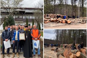 O altfel de misiune: Jandarmii bihoreni s-au pus pe tăiat lemne, la Mănăstirea Izbuc (FOTO)