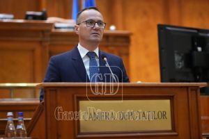 Deputatul PNL, Aurelian Cotinescu: „Grindeanu pregăteşte fuga, în timp ce premierul Bolojan caută soluţii concrete pentru România”