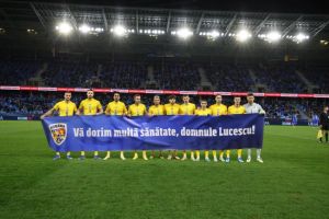 Romania a pierdut si amicalul cu Slovacia. Tricolorii, mesaj de sustinere pentru Mircea Lucescu