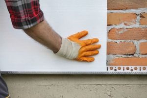 Bani pentru consolidarea şi eficientizarea energetică a unităţilor de învăţământ din Orbeasca şi Lunca