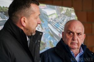 Primarul Birta îl mai ţine pe dr. Carp încă trei luni la şefia Spitalului Judeţean Bihor. Anunţul, făcut abia în ziua expirării contractului de management