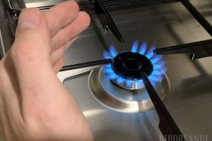 De la 1 aprilie, facturile la gaze rămân aproape neschimbate pentru populaţie, dar firmele vor plăti mai mult