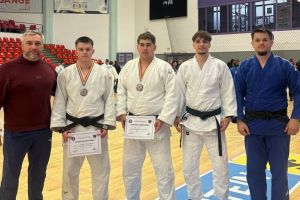 Studentii de la FEFS a Universitatii Ovidius“ din Constanta, medaliati la Campionatul National Universitar de judo (GALERIE FOTO)