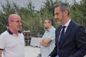 De Mezzo continuă să-şi recompenseze lătrăii. Soţia consilierului local Valeriu Matei, numită director econimic la CAO/ VIDEO