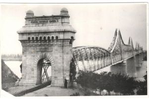 Tinerii ingineri din echipa lui Anghel Saligny, constructori ai podului de la Cernavoda