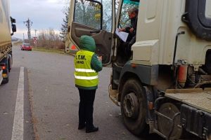 Controale ale ITM la transportatorii de marfă şi călători. Verificările vor dura câteva luni