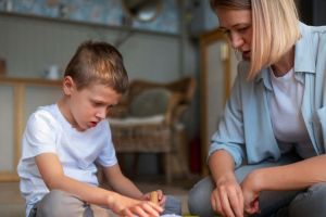 2 aprilie, Ziua internaţională a conştientizării autismului. Deşi cazurile cresc, România nu are încă o evidenţă clară a persoanelor diagnosticate