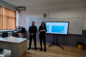 Educatie anti-delincventa la Harsova: Consilierii de probatiune din Constanta le-au explicat elevilor riscurile comportamentului antisocial