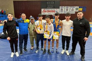 Lupte greco-romane/libere feminin / Salbă de medalii la Naţionalele U17