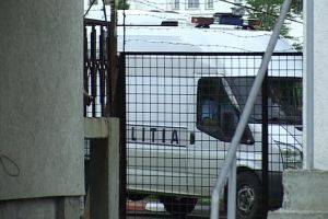 Bărbat trimis în „vacanţă” forţată după gratii. Robert a fost dus în Penitenciarul Botoşani