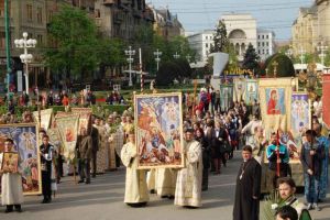 Pelerinajul de Florii adună credincioşii la Timişoara. Vor fi două trasee spre Catedrala Mitropolitană