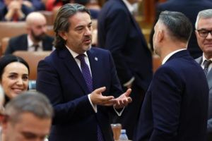Creşterea preţului la carburant şi criza termoficării, în atenţia deputatului Sergiu Mircea Constantinescu