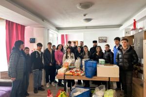 Gest de solidaritate la Liceul cu Program Sportiv Focşani: elevii clasei a IX-a C, alături de copiii din centrele DGASPC Vrancea