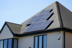 Ghid practic pentru maximizarea eficienţei panourilor fotovoltaice
