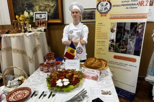 FOTO Concurs de gătit cu elevi din întreaga ţară organizat într-un liceu din judeţul Botoşani