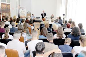 “Dialog despre frumos!”