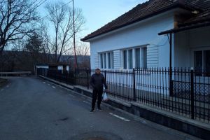 Cu rucsacul prin judeţ. Sărăţeni… Sau de ce nu e bine să judeci o carte după coperţi      