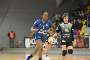 Handbalul revine sâmbătă în Sala Sporturilor