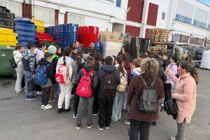 Comisarii de mediu, alături de elevii de la CN ”Spiru Haret”