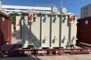 FOTO: SRCF Constanta anunta sosirea noilor transformatoare de tractiune in statia CF Fetesti