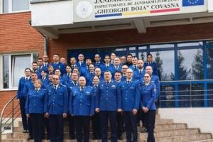 Șapte angajaţi ai Jndarmeriei Covasna au fost înaintaţi în grad, astăzi