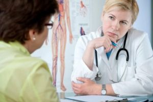 Caravana cu Medici oferă consultaţii gratuite în zone rurale. Campania #FărăDiabet ajunge în satele din Braşov