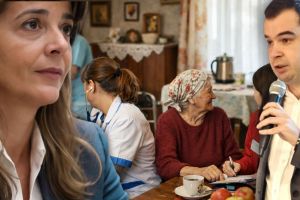 Finanţare europeană pentru vârstnicii din judeţ. Proiecte de 2 milioane de euro câştigate