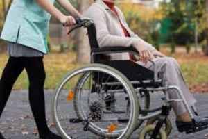 Direcţia de Asistenţă Socială recrutează asistenţi personali pentru adulţi cu dizabilităţi