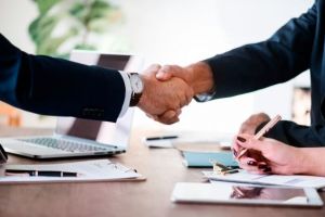 Firma este in insolventa: Apollo Ecoterm SRL din Medgidia a contractat lucrari de renovare de peste 100.000 de euro. Iata cine este castigatorul! (DOCUMENT) 