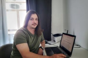 Oameni tineri, prinsi pe picior gresit, unii dintre ei, politisti – De ce? 