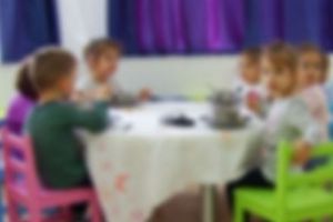 Ministrul Finanţelor, Alexandru Nazare, anunţă majorarea valorii tichetelor de creşă şi ale celor culturale: „Miza rămâne dezvoltarea sănătoasă a statului”