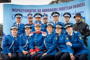 FOTO: Jandarmii vrânceni au sărbătorit 176 de ani de la înfiinţarea Jandarmeriei Române