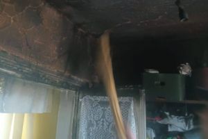 FOTO Nenorocire într-o familie cu patru copii din Botoşani, în prag de Paşte. „Toată munca noastră de-o viaţă era în flăcări”