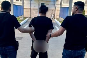 Piteşti: Arestat la 14 ani după un atac cu cuţitul!