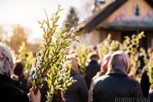 Duminica Floriilor: Cui trebuie să îi spui „La mulţi ani” şi ce semnifică sărbătoarea