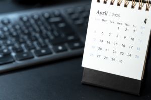 Zile libere Paşte 2026. Cât durează minivacanţa angajaţilor