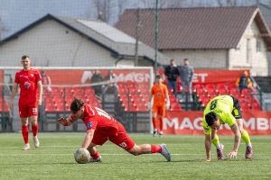 Fotbal/ Liga 2: FC Bacău, învinsă la Reşiţa