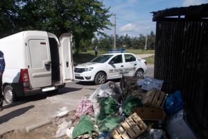 Aveţi grijă unde duceţi molozul şi deşeurile din construcţii. Braşovean amendat cu 500 de lei