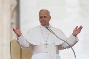 Papa Leon al XIV-lea, la Vigilia Pascală: „Există şi astăzi morminte care trebuie deschise la o viaţă nouă”