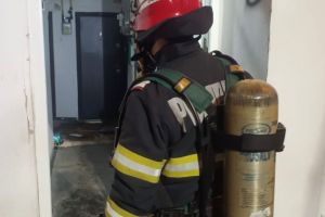 Incendiu intr-o locuinta din Tulcea! Doua victime, mama si fiu, decedati (FOTO)