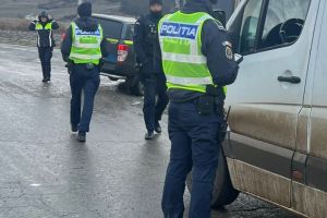 Controale ale poliţiei în două localităţi din judeţul Botoşani. Ce au urmărit oamenii legii