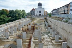 Gropa cu bani: Preţul parcării subterane din Piaţa Independenţei aproape s-a dublat!