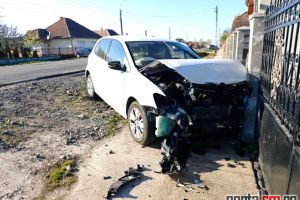FOTO. Accident rutier în judeţul Satu Mare! Un şofer a pierdut controlul volanului
