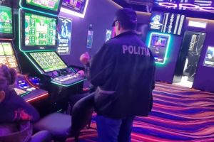 Iată motivele pentru care se cere eliminarea jocurilor de noroc din Botoşani! Peste 500 de aparate sunt disponibile în municipiu