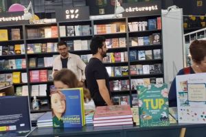 Benzile desenate şi biblioterapia printre noutăţile SepsiBook; invitaţi – Ioana Pârvulescu, Berg Judit şi Andrei Dosa