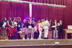 FOTO: O zi memorabilă la Zau de Câmpie – Gala „Elevii au Talent”