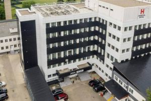 Buhuşi Hospital Performs First Laser Lithotripsy Procedure