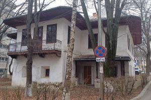 Valeriu Iftime, negocieri avansate pentru a cumpăra cea mai veche casă din municipiul Botoşani